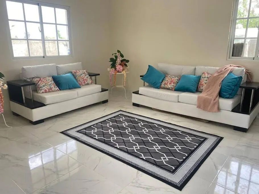 בית נופש La Urena Villa Familiar Con Piscina Cerca Av Ecologica